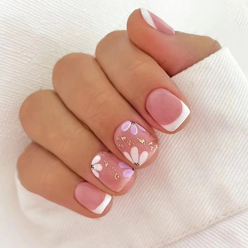 24 قطعة من الأظافر الصناعية ال - مراجعة Nail Art Inspo وسعره