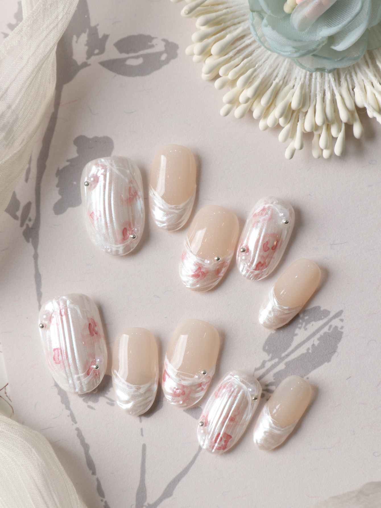10 قطع من الأظافر الاصطناعية ا - مراجعة Nail Adhesive Tab وسعره