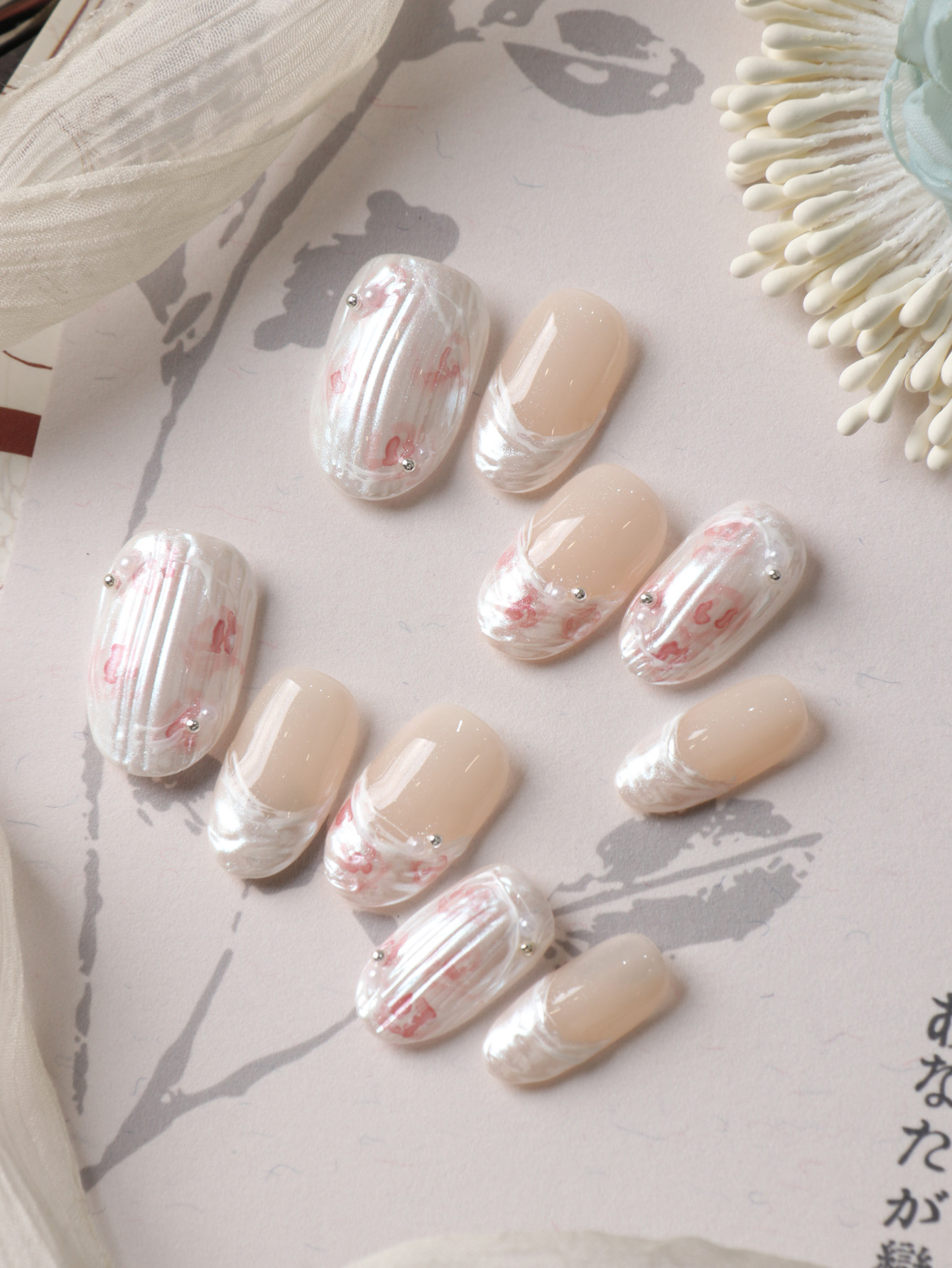 10 قطع من الأظافر الاصطناعية ا - مراجعة Nail Adhesive Tab وسعره