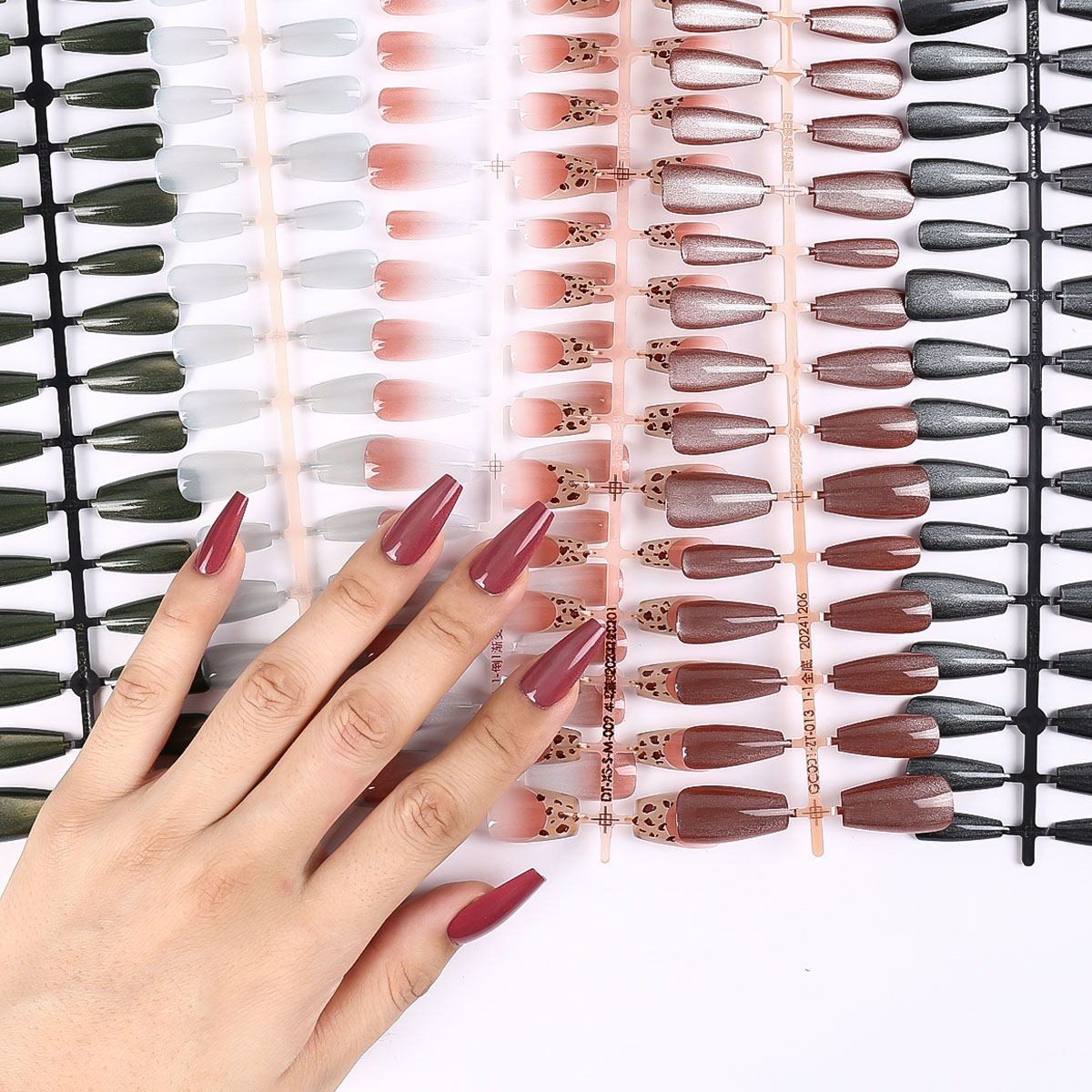 30 قطعة البيضاوي قصيرة الوردي  - مراجعة Nail Art Ombre وسعره